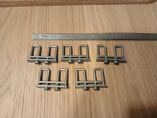 5  barrières Grises Ecurie