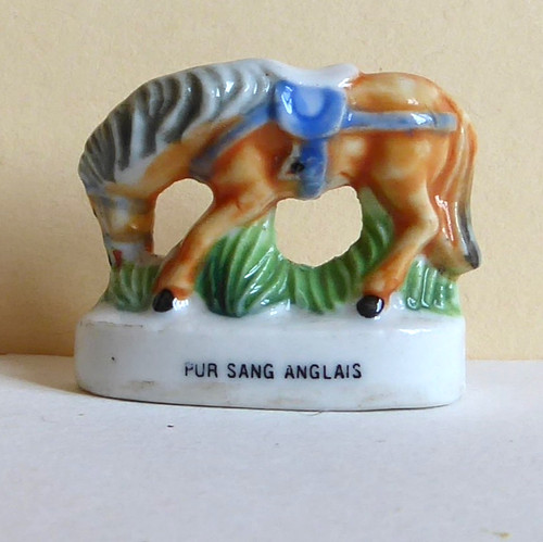 Fève les chevaux parade - fève,