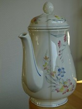 VILLEROY ET BOCH UNE CAFETIERE