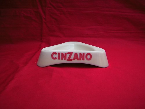 Cendrier cinzano - cendrier,