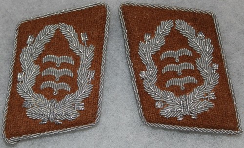 Patte col oberst - patte,