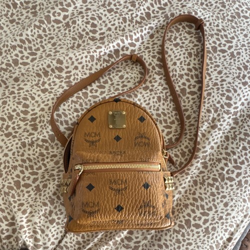 Mcm cognac monogram gold - cognac,