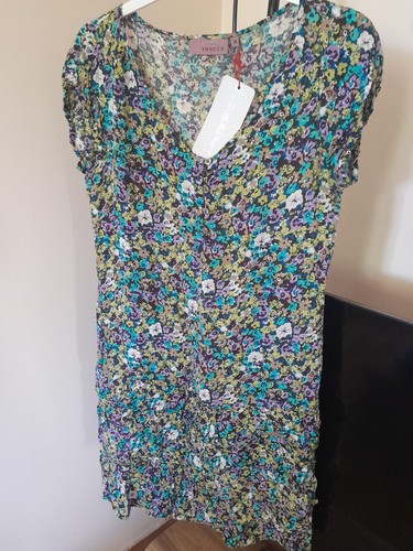 Robe fleurie petits volants