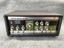 Roland RE-201 Analog Tape Delay Echo Effect Unit utilisé