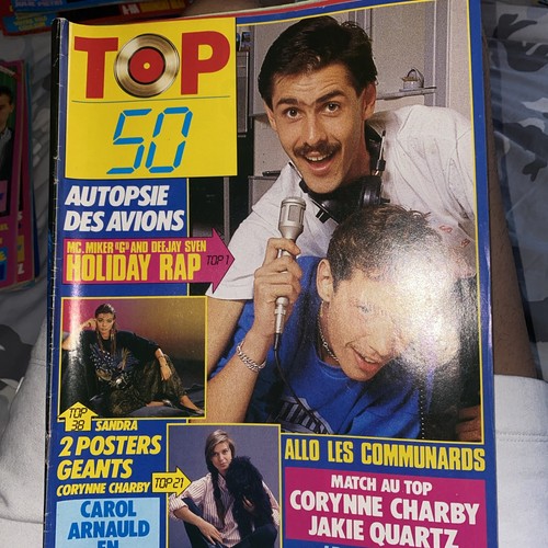 Magazine top sans poster - top, 50