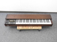Synthétiseur d'orgue KORG