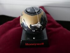 rare pendulette Honeywell navette Columbia H 12cm,fonctionne