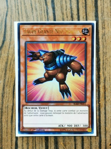 Carte taupe géante - yu-gi-oh,