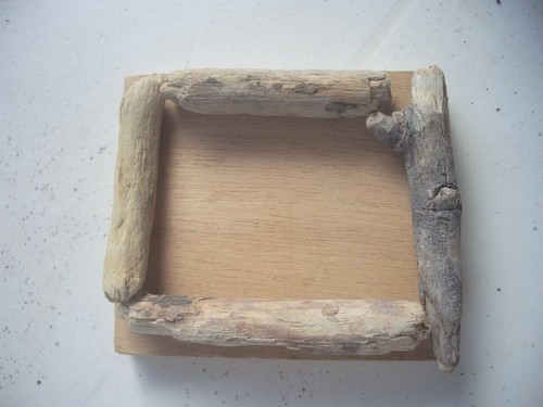 Joli petit cadre - bois, flotté