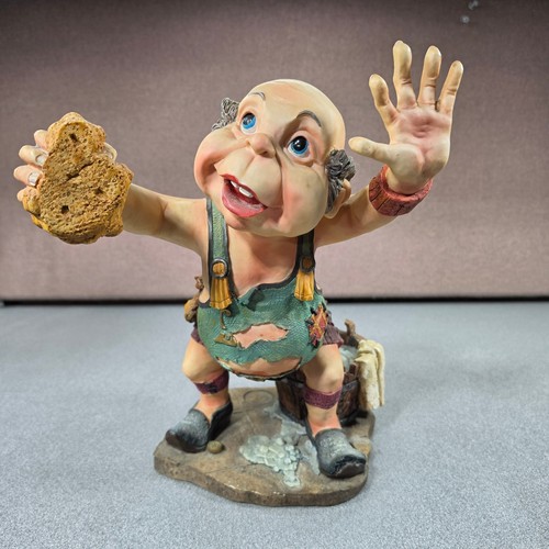 Laaf ramenlapper figurine - laaf, "ramenlapper"figurine