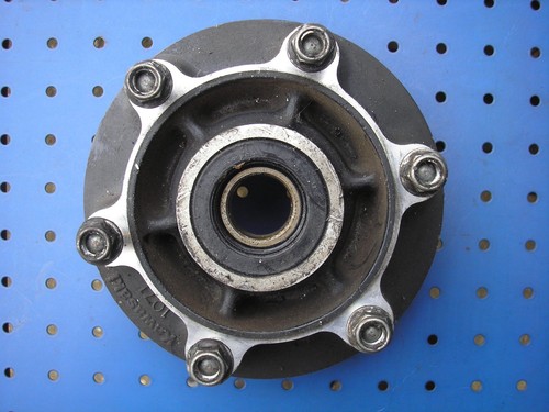 Sprocket carrier mount gpz 500 - mount,