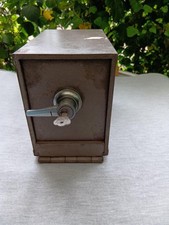 Petit coffre-fort mural rétro en fer, coffre-fort en métal