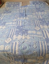 1 Housse de couette 180 cm+ 2 Taies d’oreiller bleu et blanc avec dessins