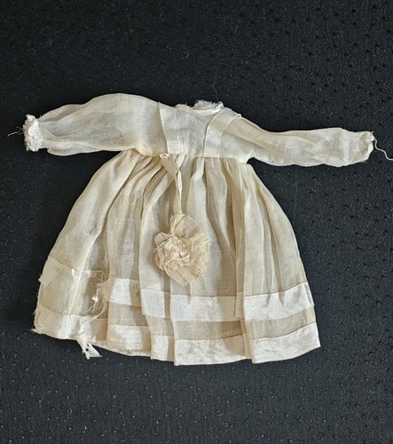 Ancienne petite robe de - ancienne,