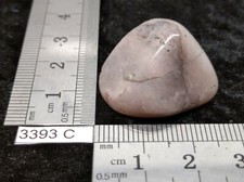 PETALITE pierre roulee