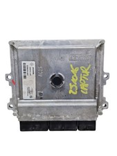 COMMANDE MOTEUR ENGINE CONTROL UNIT Renault Captur (2R) 237102982S