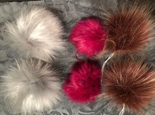 2 x pompon en fourrure, pompon