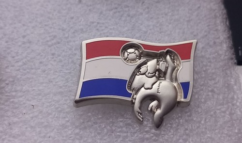 Ed415 pin coupe monde - pin's,