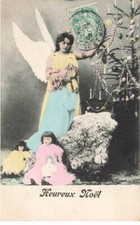 MIKI-DP6-014- UNE ANGE HEUREUX NOEL SAPIN POUPEES