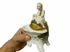 SUPERBE BENITIER PORCELAINE  