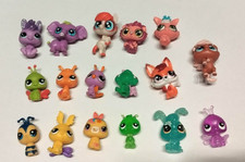 lot  17 micro  mini figurine