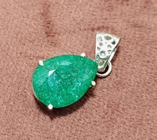 Naturel Vert Émeraude Poire