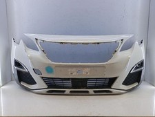 enjoliveur pare-choc avant