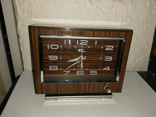 Ancienne pendulette réveil