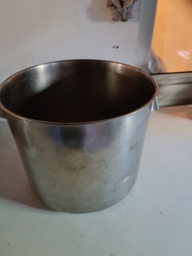 Casserole cylindrique ronde - , en