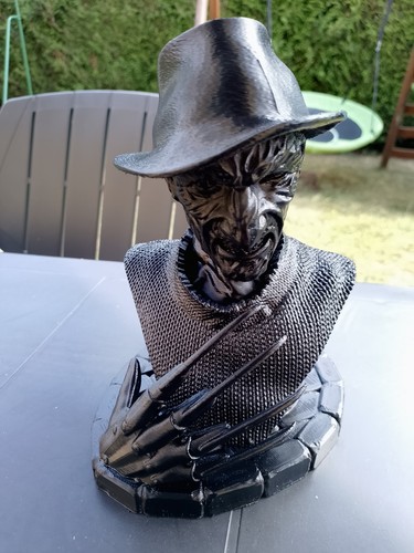 Buste impression freddy - buste,