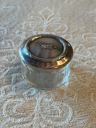 Petite boîte style - , louis