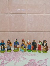 8 véritables santons de