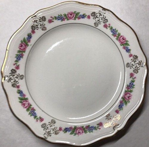 Lot1 petites assiettes en - de,