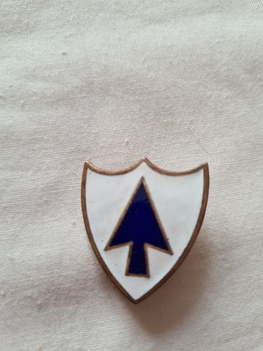 Insigne émaillé th - insigne,