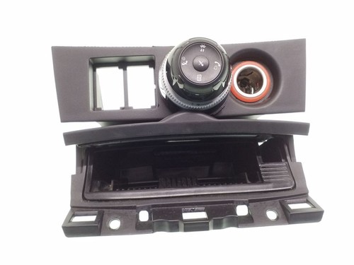 Mazda 2007 cendrier - 3, i