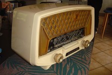 Radio Vintage de 1958 - OCEANIC Pirate.  dans son jus