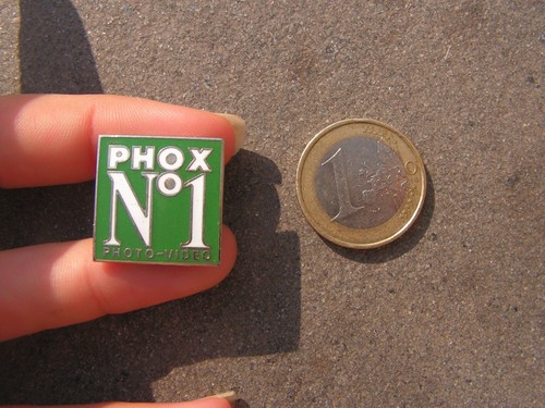 Pin publicitaire phox 1 - pin's,