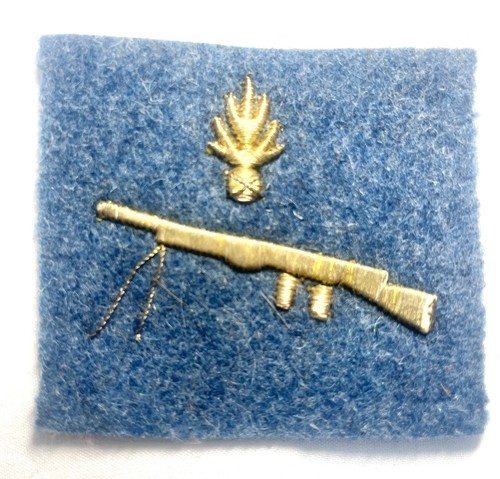 Insigne fusil mitrailleur - insigne, fusil-mitrailleur