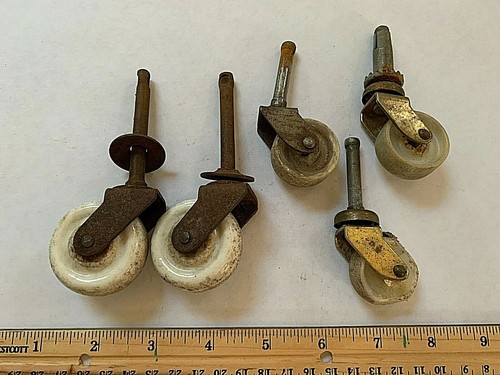 Mixed lot antique - of,