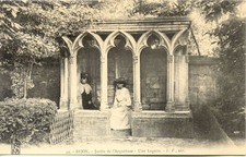 DIJON 49 jardin de l'arquebuse une logette