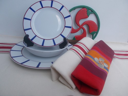 Service vaisselle basque - service,