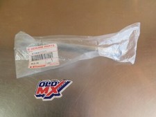 Axe de roue avant neuf origine KAWASAKI 80 KX 1990-1991 (ref:41068-1301)