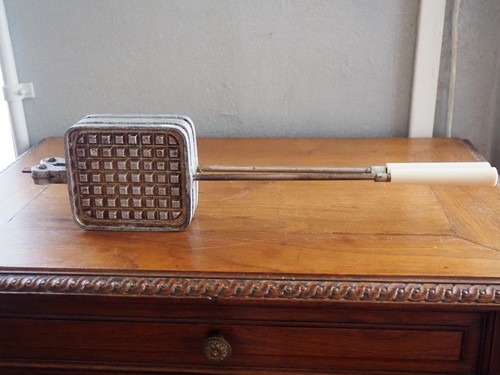 Moule ancien gaufrier - , /