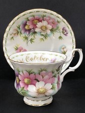 Très jolie GRANDE TASSE +