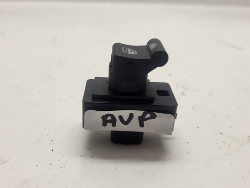 Bouton lève vitre avant
