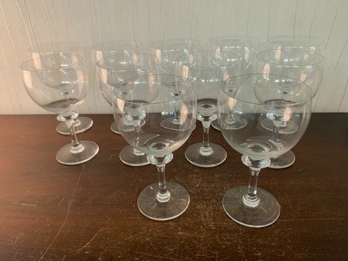 Verres vin blanc modèle - verres, a