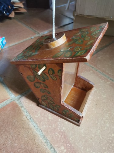 Mangeoire oiseaux bois - à,