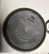 Cocotte Fonte noire Cousances  Le Creuset Vintage  taille 20. Doufeu FRANCE