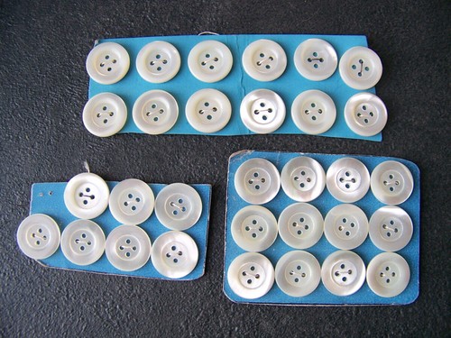 Lot plaques boutons - lot,