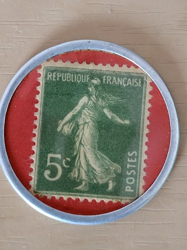 Necessite rare timbre - rare,